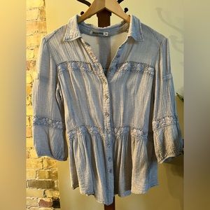 Light blue medium button up